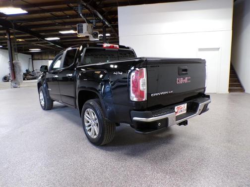 Onyx Black 2020 GMC Canyon SLT