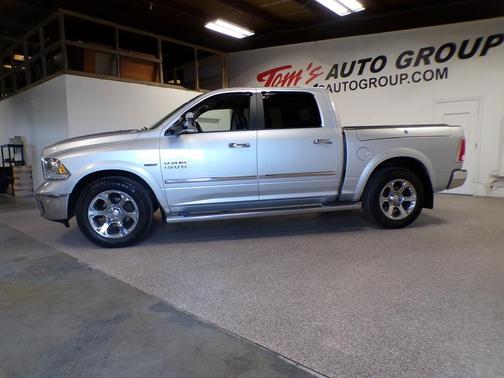 2016 RAM 1500 Laramie