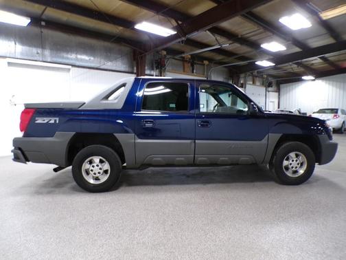 Indigo Blue Metallic 2002 Chevrolet Avalanche 1500