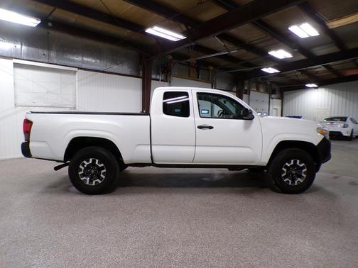 2020 Toyota Tacoma SR