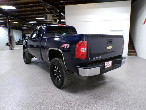 Blue Granite Metallic 2009 Chevrolet Silverado 2500 LT H/D Extended Cab