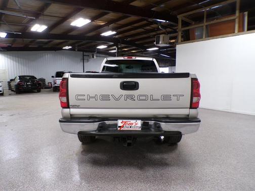 2006 Chevrolet Silverado 1500 W/T