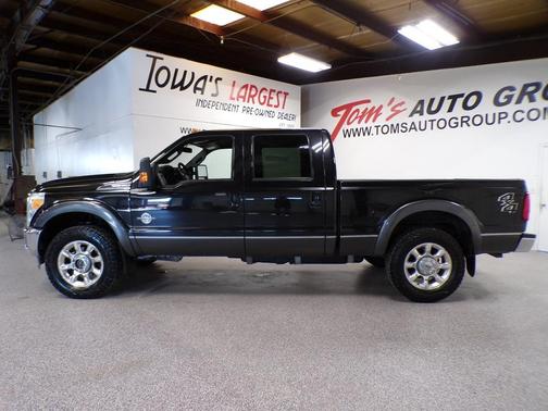 Tuxedo Black Metallic 2015 Ford F-250 Lariat