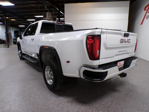 White 2022 GMC Sierra 3500 Denali