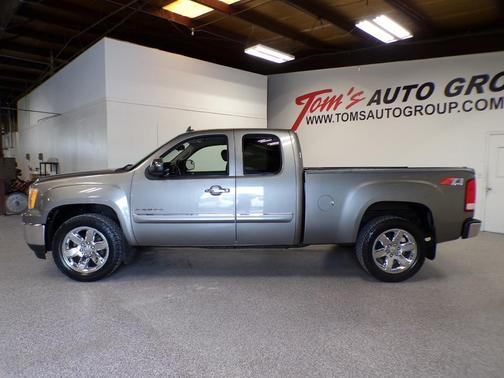 Quicksilver Metallic 2013 GMC Sierra 1500 SLE