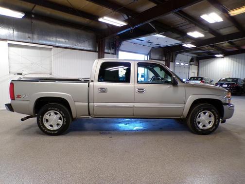 2005 GMC Sierra 1500 SLT