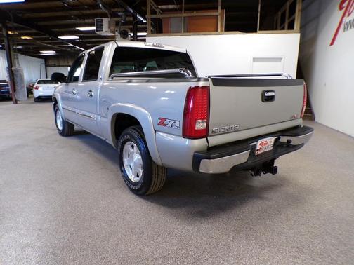 2005 GMC Sierra 1500 SLT
