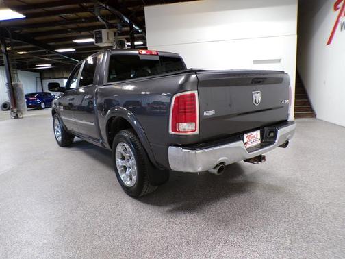 Granite Crystal Clearcoat Metallic 2017 RAM 1500 Laramie