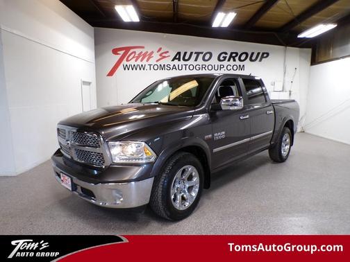 Granite Crystal Clearcoat Metallic 2017 RAM 1500 Laramie