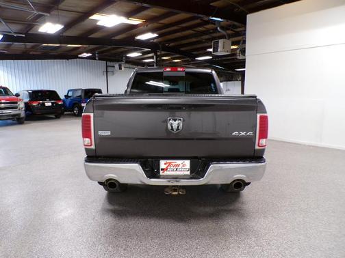 Granite Crystal Clearcoat Metallic 2017 RAM 1500 Laramie