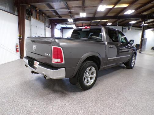 Granite Crystal Clearcoat Metallic 2017 RAM 1500 Laramie