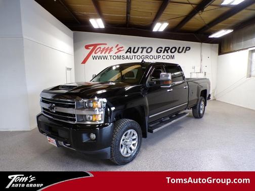 Black 2018 Chevrolet Silverado 3500 High Country