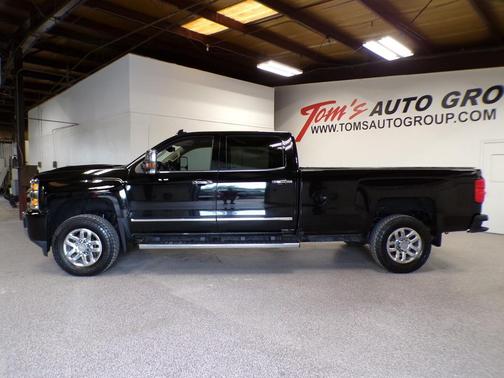 Black 2018 Chevrolet Silverado 3500 High Country