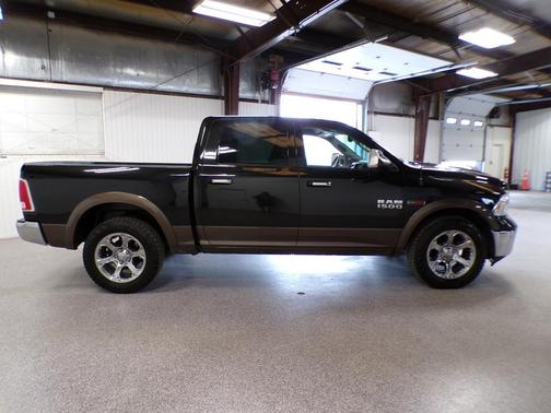 Black 2018 RAM 1500 Laramie