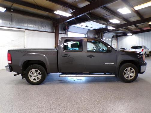 Stealth Gray Metallic 2010 GMC Sierra 1500 SLE