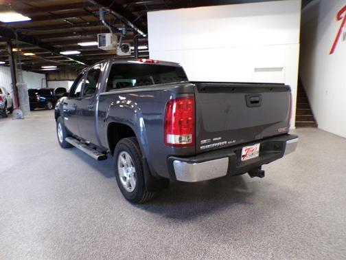 Stealth Gray Metallic 2010 GMC Sierra 1500 SLE