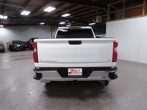 White 2021 Chevrolet Silverado 2500 LT