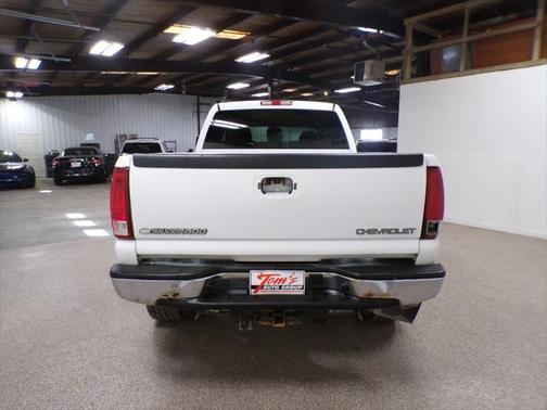 2005 Chevrolet Silverado 2500 LS H/D Crew Cab