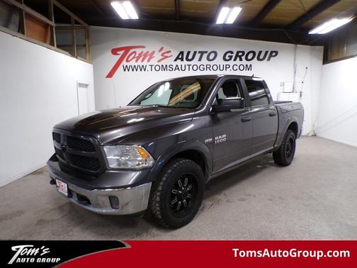2015 RAM 1500 SLT