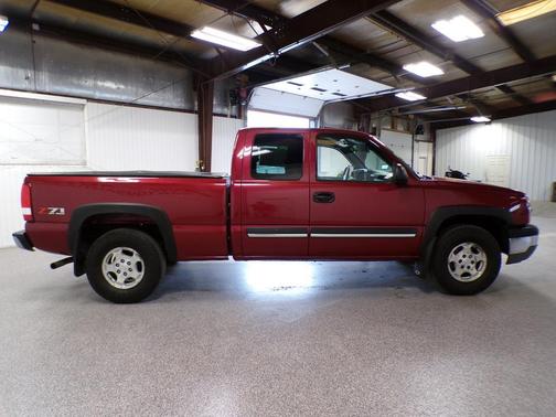 Sport Red Metallic 2004 Chevrolet Silverado 1500 Z71 Extended Cab