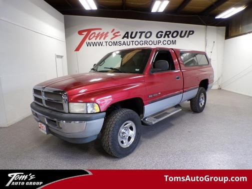 Red Metallic 1999 Dodge Ram 1500