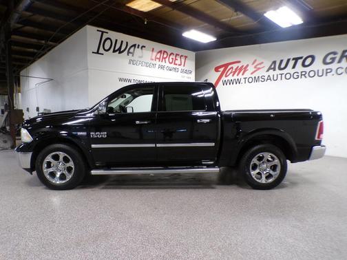 Black 2013 RAM 1500 Laramie