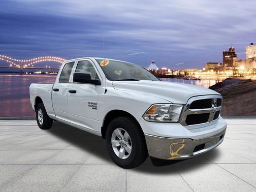 Bright White Clearcoat 2024 RAM 1500 Classic SLT