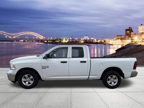 Bright White Clearcoat 2024 RAM 1500 Classic SLT