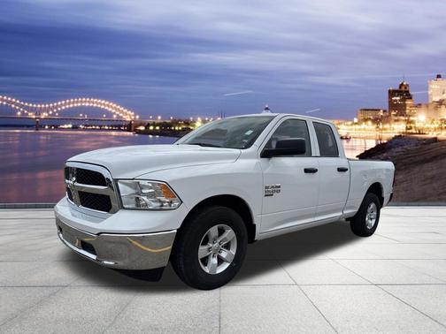 Bright White Clearcoat 2024 RAM 1500 Classic SLT