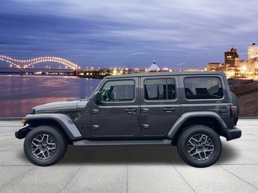 2025 Jeep Wrangler 4-Door Sahara 4x4