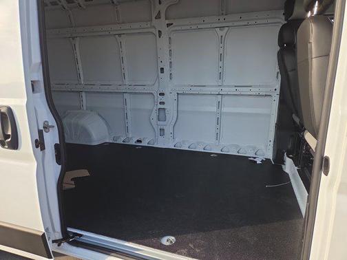 2026 RAM ProMaster 2500 Tradesman