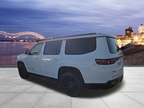 2025 Jeep Wagoneer L Series I 4x2