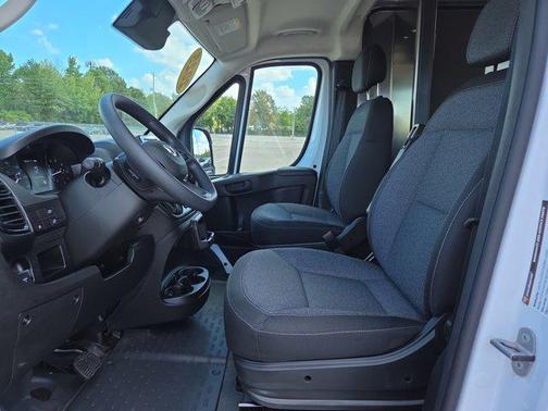 2025 RAM ProMaster 2500 Tradesman