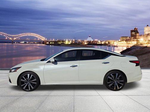 2019 Nissan Altima 2.5 Platinum