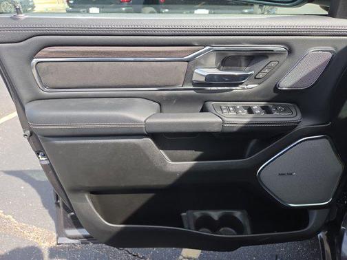 Granite Crystal Metallic Clearcoat 2026 RAM 1500 Laramie