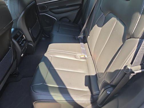 steel blue 2026 Jeep Grand Cherokee Limited