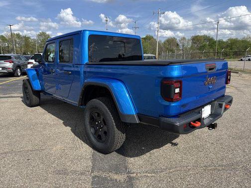 Hydro Blue Pearlcoat 2022 Jeep Gladiator Mojave 4x4