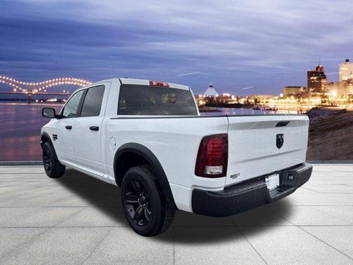 2024 RAM 1500 Classic Warlock Crew Cab 4x2 5'7' Box