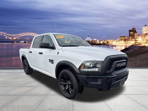 2024 RAM 1500 Classic Warlock Crew Cab 4x2 5'7' Box
