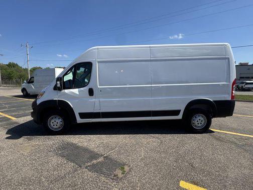 2025 RAM ProMaster 2500 Tradesman