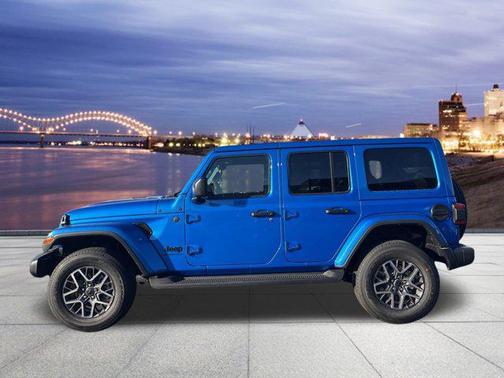 2025 Jeep Wrangler 4-Door Sahara 4x4