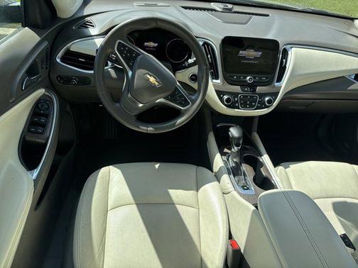 2024 Chevrolet Malibu FWD 2LT