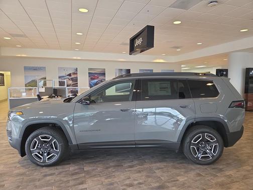 Sting-Gray Clearcoat 2026 Jeep Cherokee Limited
