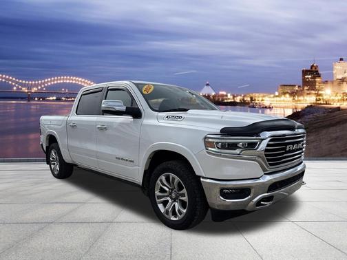 Ivory White Tri-Coat Pearlcoat 2021 RAM 1500 Longhorn