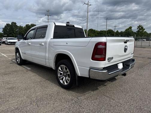 Ivory White Tri-Coat Pearlcoat 2021 RAM 1500 Longhorn