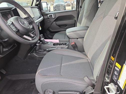 2026 Jeep Gladiator Sport S