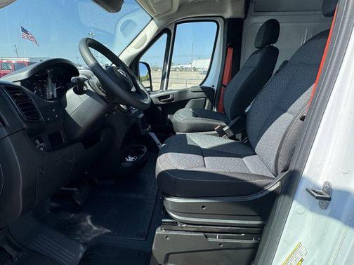 2025 RAM ProMaster 2500 Tradesman
