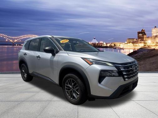 Brilliant Silver Metallic 2024 Nissan Rogue S
