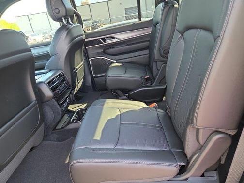 2026 Jeep Grand Wagoneer Upland