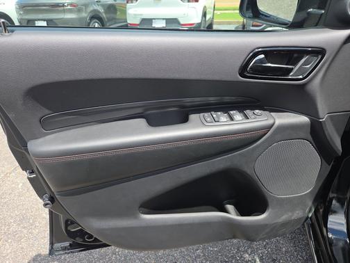 DB Black Clearcoat 2026 Dodge Durango GT RWD